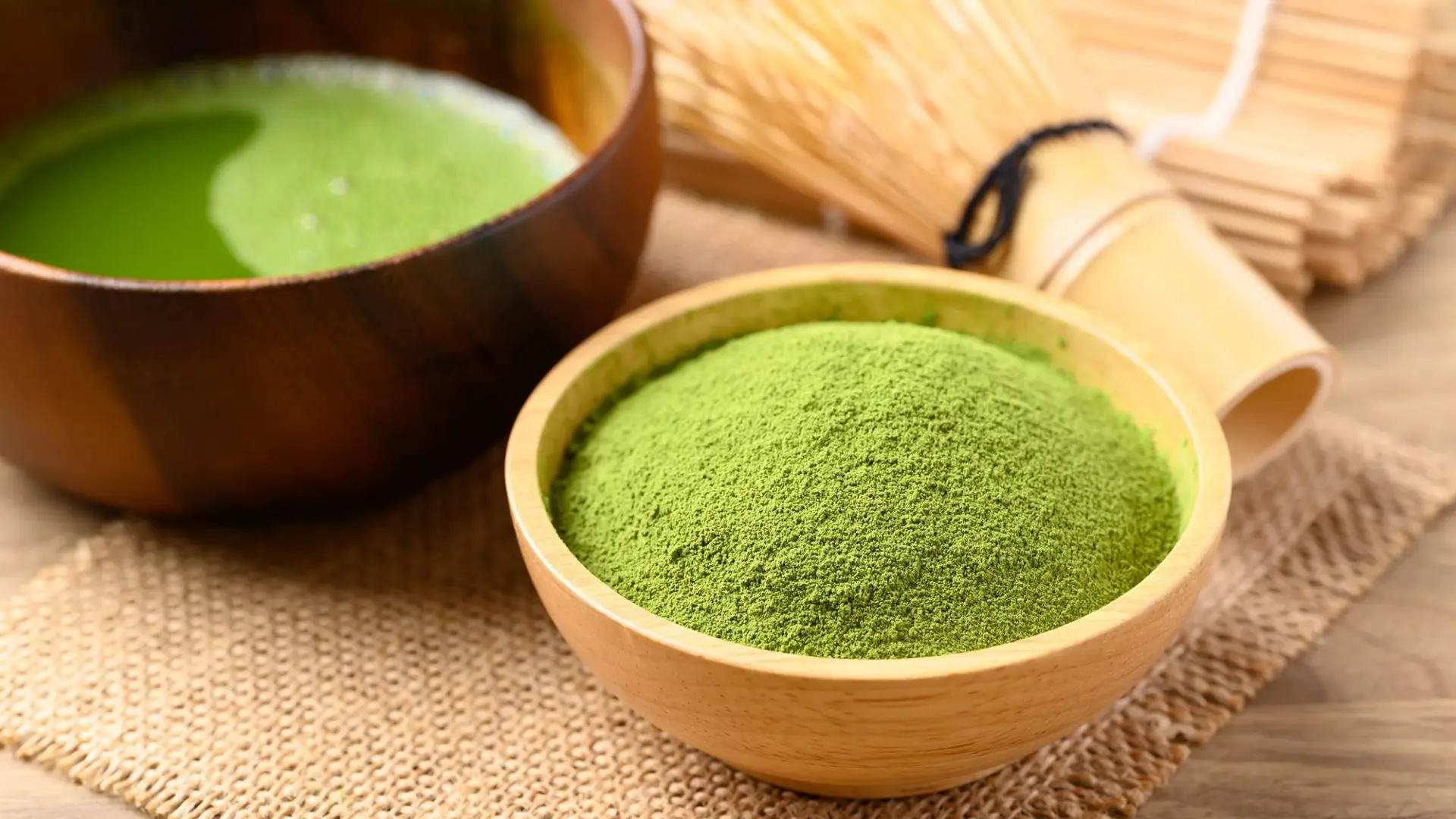 What is Matcha? Unveiling Its Difference from Green Tea